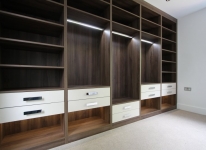 walkin_wardrobe