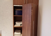 bespoke_bathroom_storage